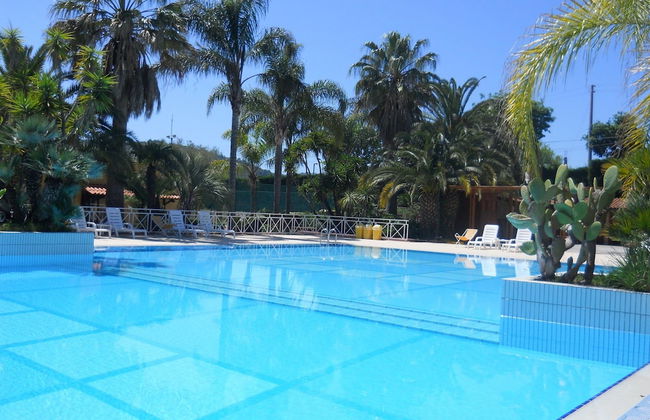 Holiday House with Pool near Sea, Beach, & Caves - Foto 13