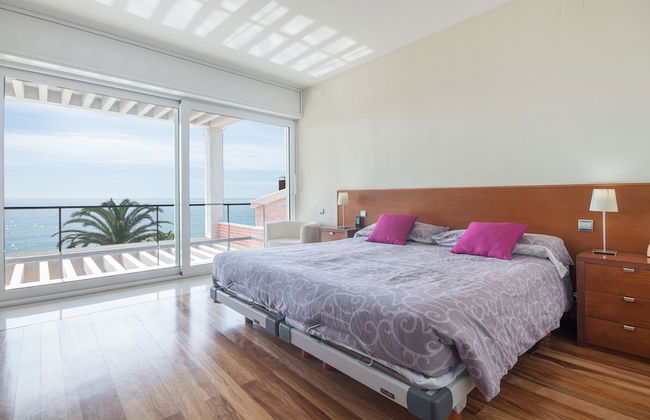Luxury Beachfront Villa in Tarragona TH 63 - Foto 2