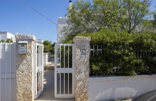 Casa Terrazzina in Torre Santa Sabina - Photo 1