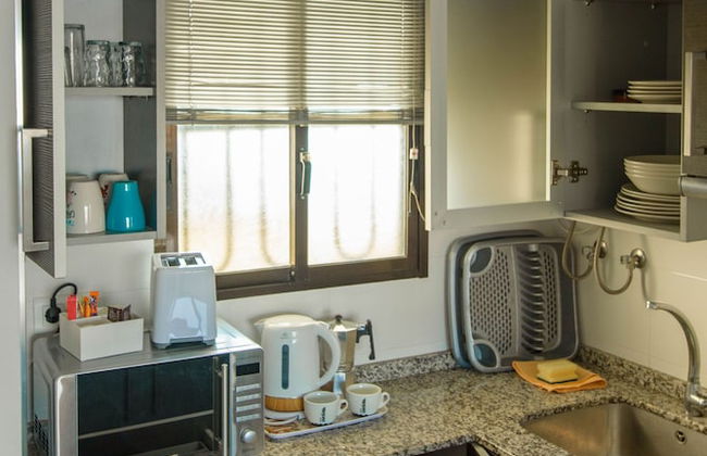 Sun & Beach View Apartments - Photo 10