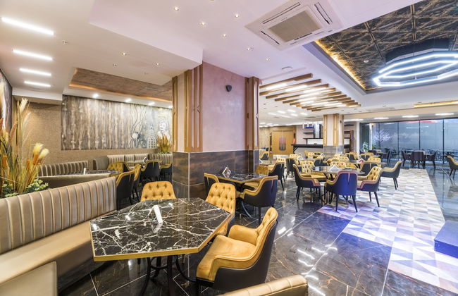 Classy Suite Taksim - Photo 63