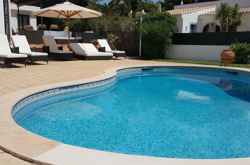 Photo 27 - Dunas Douradas Beach Villa by Rentals in Algarve