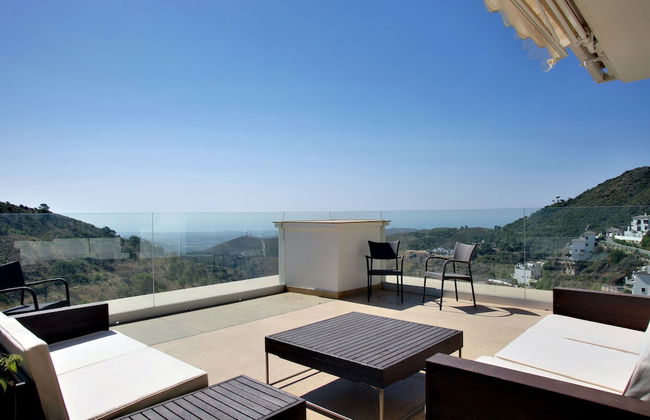 Villa Benahavis Hills Country Club & Spa - Photo 33