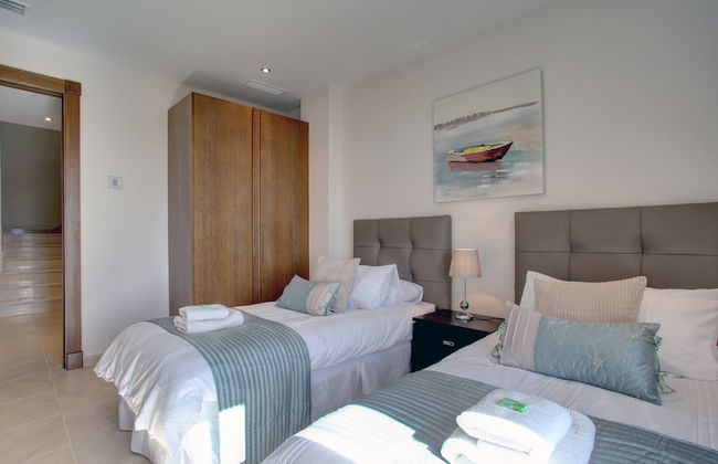 Villa Benahavis Hills Country Club & Spa - Photo 12