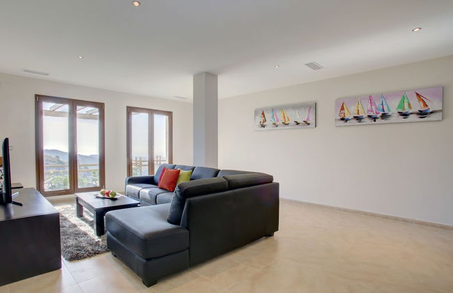 Villa Benahavis Hills Country Club & Spa - Photo 26
