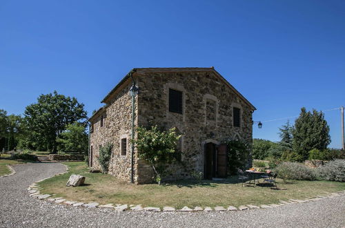 Foto 36 - Apartment in a Rustic House in the Tuscan Hills Near the Sea