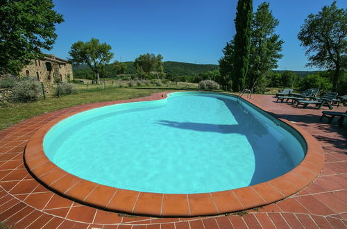 Foto 18 - Apartment in a Rustic House in the Tuscan Hills Near the Sea