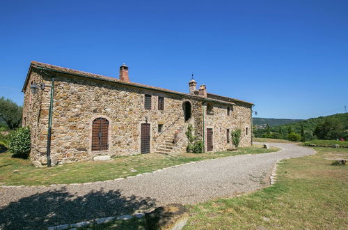 Foto 28 - Apartment in a Rustic House in the Tuscan Hills Near the Sea