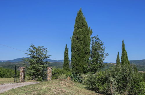 Foto 17 - Apartment in a Rustic House in the Tuscan Hills Near the Sea