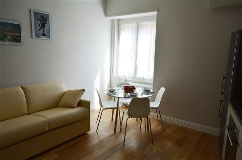 Photo 9 - Fortezza white apartment