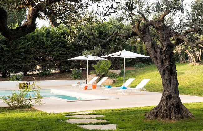 Elegant Villa With Pool and Garden - Foto 20