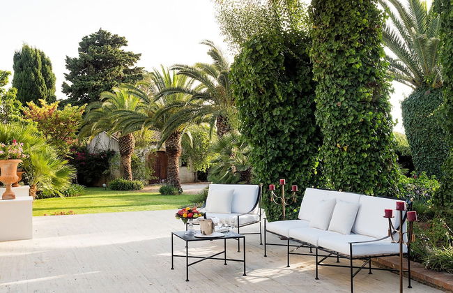 Elegant Villa With Pool and Garden - Foto 31