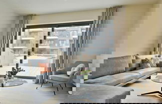 Foto 1 - House in a Prestigious new Project Near the Beach