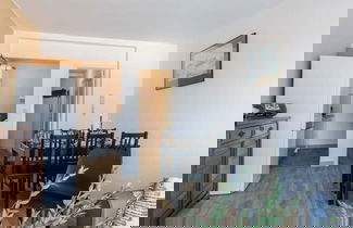 Foto 3 - Pleasant Apartment With Frontal sea View