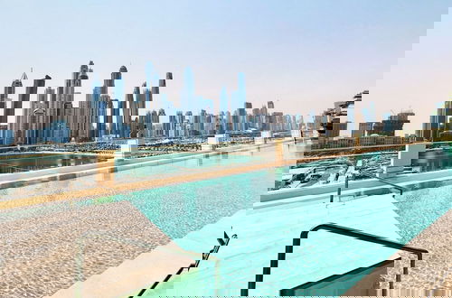 Foto 40 - Modern 2BR Emaar Beachfront w Pvt Beach Access