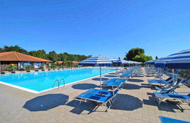 Bungalow in Riotorto Near sea Beach - Foto 1