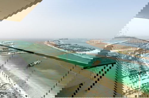 Foto 27 - Elegant 2BR Emaar Beachfront Retreat