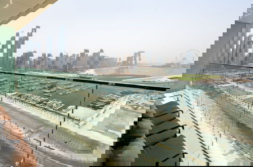 Foto 2 - Elegant 2BR Emaar Beachfront Retreat