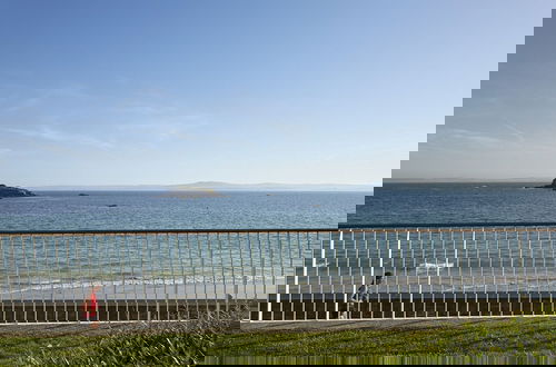 Photo 15 - Seafront Apartment Near a Beach