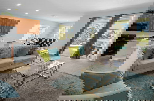 Foto 4 - Upstay - Family Resort Home w Pool Cinema Games