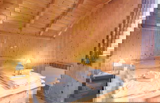 Foto 3 - Welcoming Chalet With Terrace