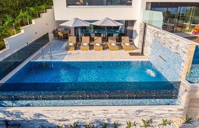 Lorena Stylish Sea View Villa - Foto 29