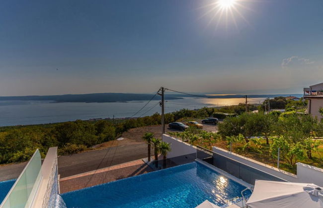 Lorena Stylish Sea View Villa - Foto 21
