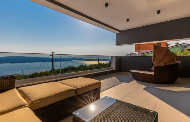 Lorena Stylish Sea View Villa - Foto 1