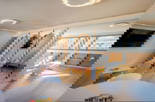 Foto 6 - Apeiron Athena Residences