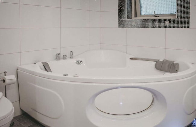 Nice Room With Free Breakfast, Spa Bath - Foto 10