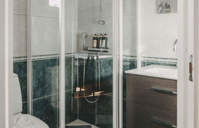 Inviting Hotel Room With Free Breakfast - Foto 7