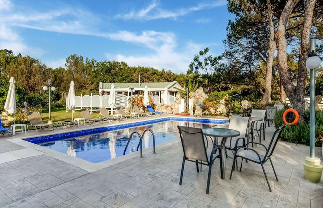 Beautiful Holiday Home With Private Pool - Foto 27