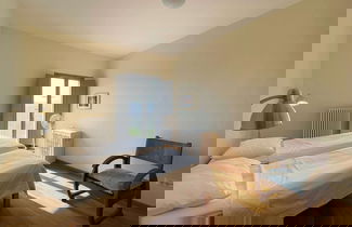 Foto 3 - Belvilla by Oyo Amazing Apartment With Garden
