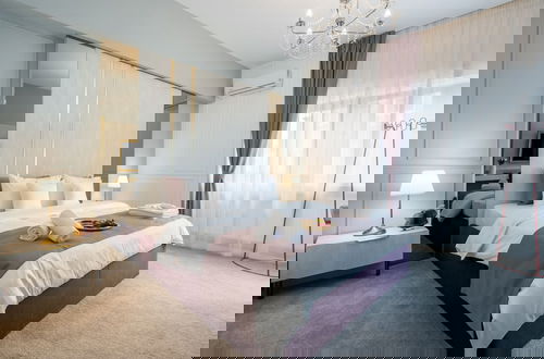 Photo 2 - HIGHLINE DOWNTOWN Residences