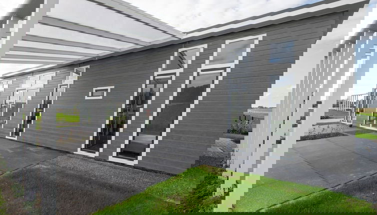 Foto 1 - Modern, High-quality Chalet With Wifi Near the Oosterschelde