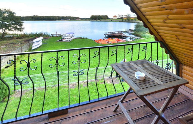 Cottage by Lake Ostrowieckie With Private Beach - Foto 35