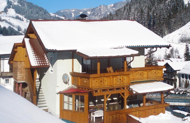 Chalet in Grossarltal With Panoramic Views - Photo 1