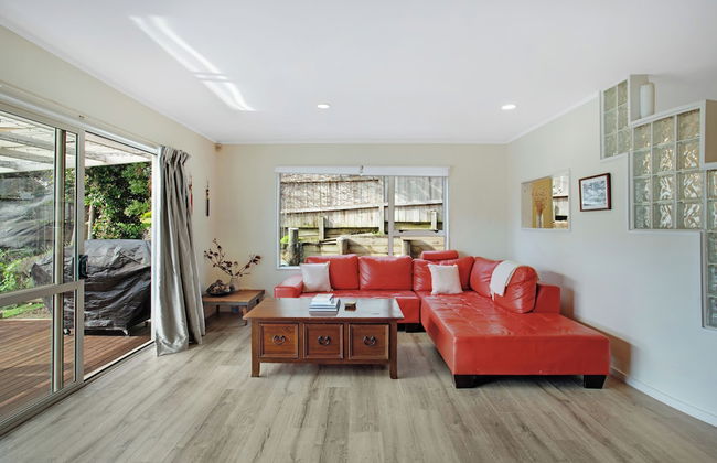 Glen's Hidden Gem with Parking and Deck - Photo 17