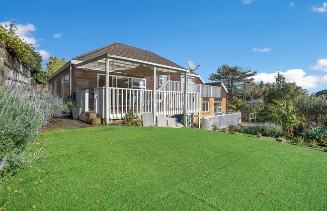 Glen's Hidden Gem with Parking and Deck - Photo 36