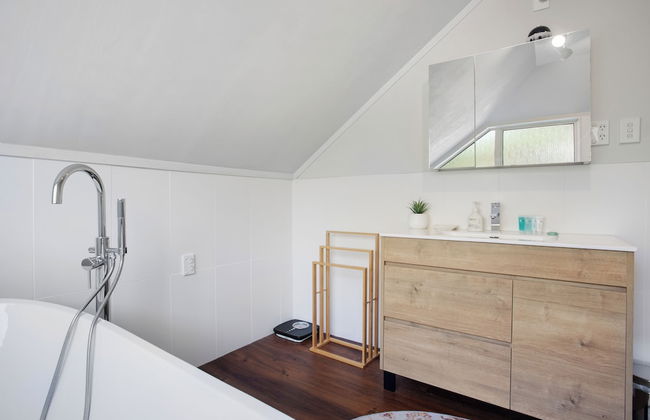 Glen's Hidden Gem with Parking and Deck - Photo 28