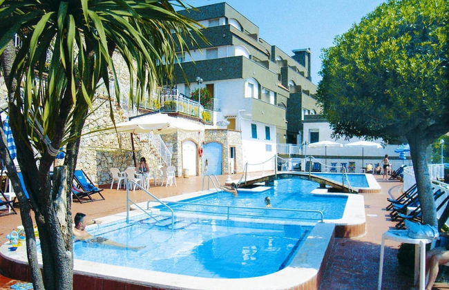 Holiday Flat in Pretty Residence With Communal Pool in Pietra Ligure - Foto 19