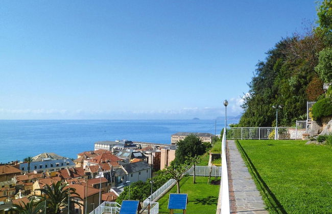 Holiday Flat in Pretty Residence With Communal Pool in Pietra Ligure - Foto 35