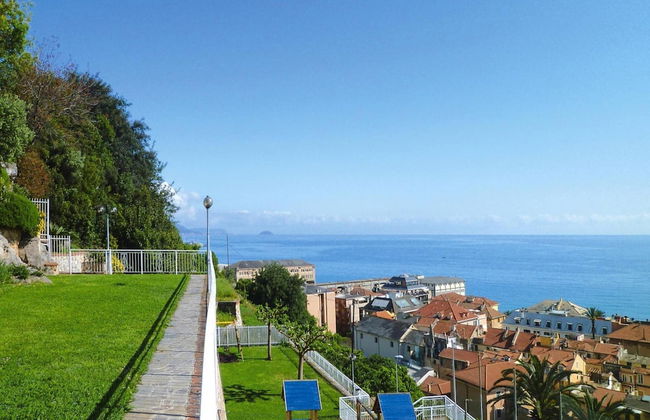 Holiday Flat in Pretty Residence With Communal Pool in Pietra Ligure - Foto 34