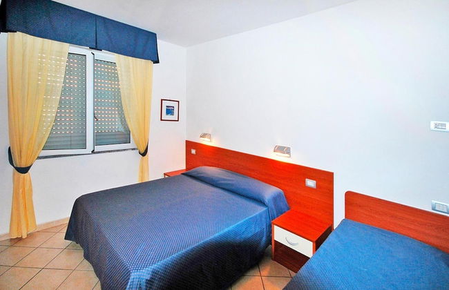 Holiday Flat in Pretty Residence With Communal Pool in Pietra Ligure - Foto 4