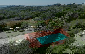 Foto 1 - Cozy Holiday Home With Pool in Sienna Italy