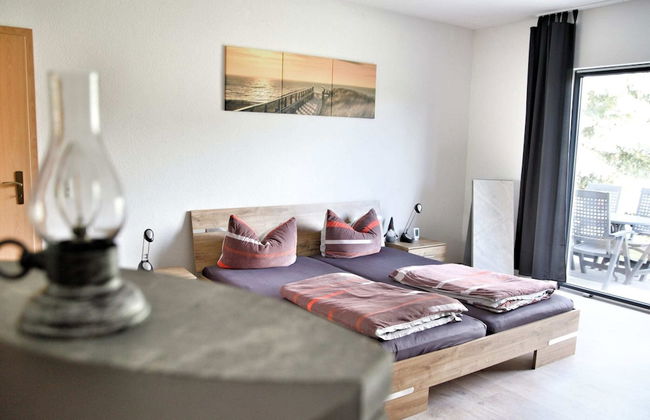 Ground-floor Apartment With Terrace and Large Garden With Lounge Area and Grill - Foto 18
