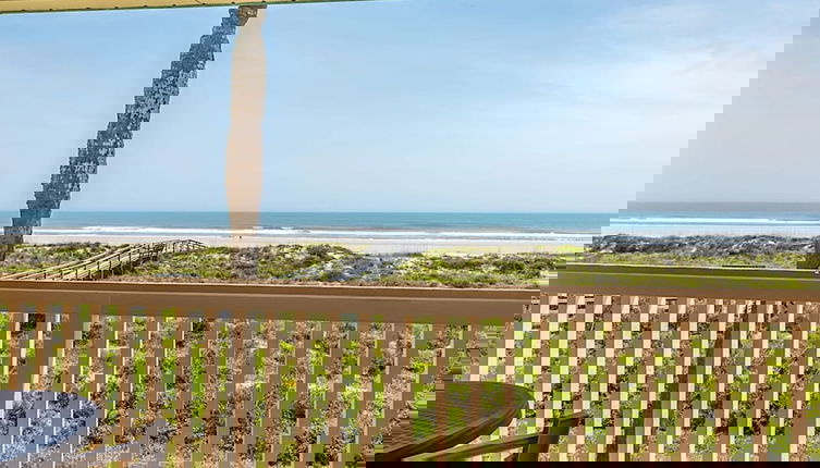 Foto 1 - Sea Haven Bliss Ocean Views Beachfront Getaway