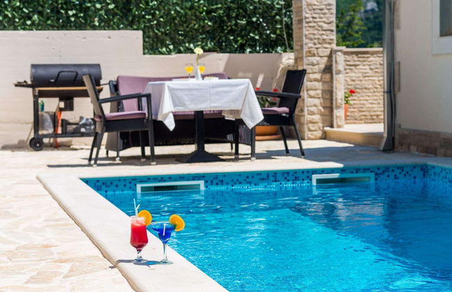 Villa Tranquility Nest Beniva - Three-bedroom Villa With Swimming Pool and Partial Sea View - Photo 33