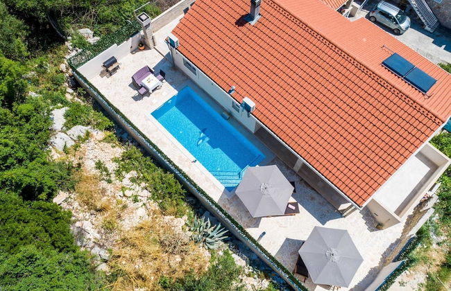 Villa Tranquility Nest Beniva - Three-bedroom Villa With Swimming Pool and Partial Sea View - Photo 26