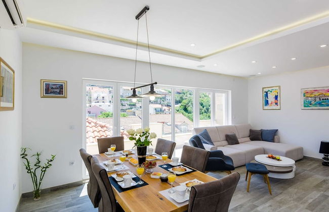 Villa Tranquility Nest Beniva - Three-bedroom Villa With Swimming Pool and Partial Sea View - Photo 35